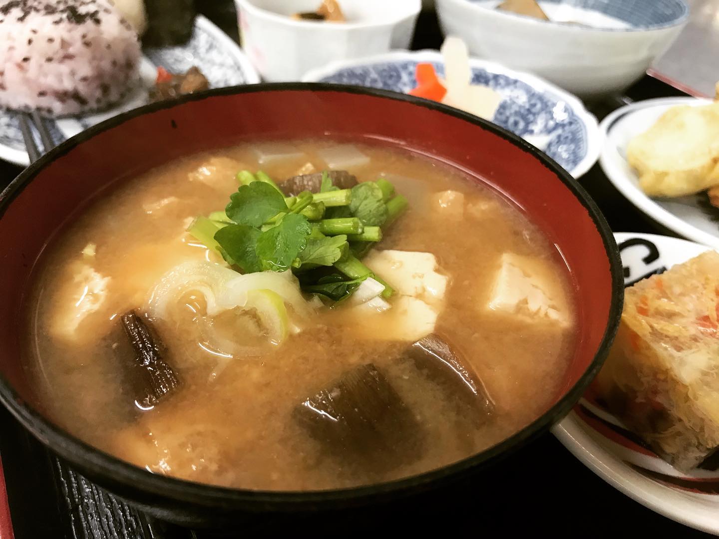 納豆汁

今月のヤマキチのお味噌汁は
納豆汁です

ほっこりあったまりにどうぞ️