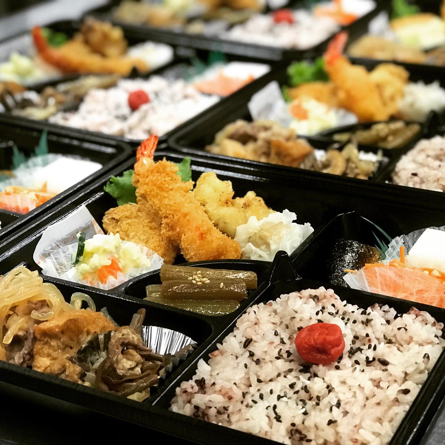 今週もヤマキチお弁当
ご贔屓にありがとうございました

週末も美味しいものを食べて
楽しくお過ごしくださいませ〜♪