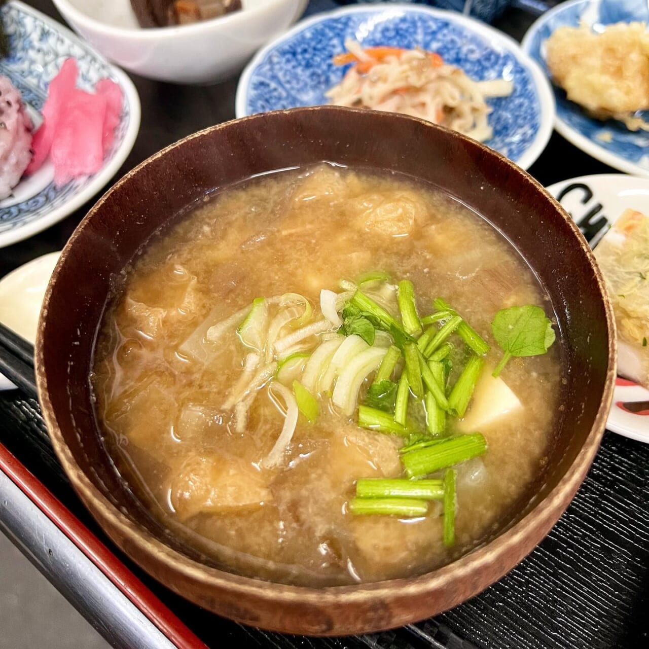 今日は七草
春待つ雪の山形では温かい納豆汁️
無病息災で健やかに