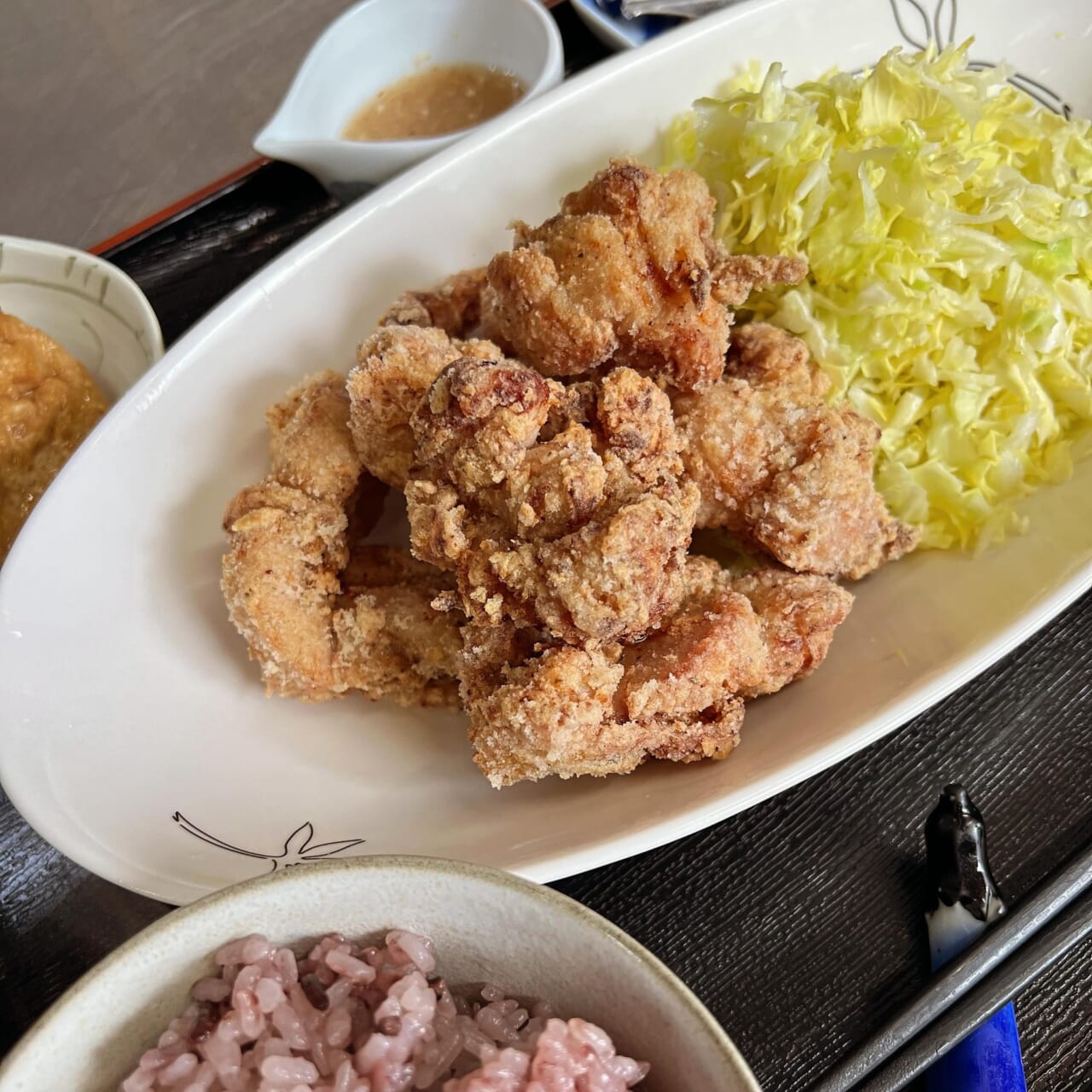 ヤマキチ名物！
塩麹とりの唐揚げ?

ランチでもお惣菜でも〜

今日も美味しく